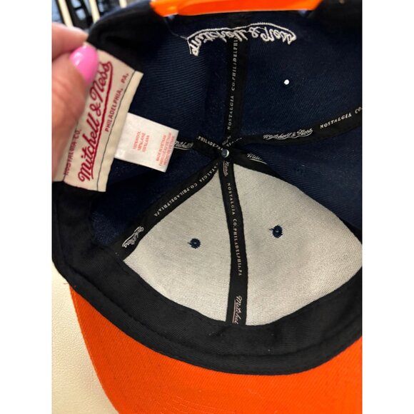 Mitchell & Ness Chicago Bears Adjustable Fit Snapback Hat Navy/Orange - Picture 10 of 16